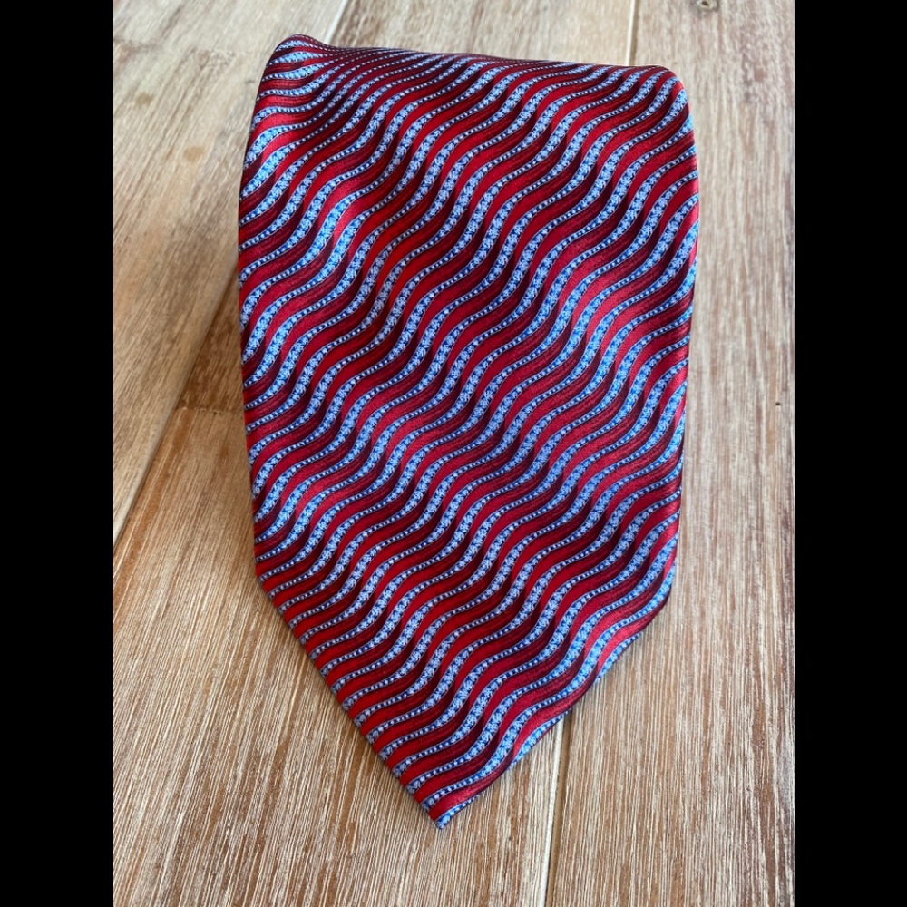 Brioni silk neck tie 3.5”wide 59”Long Italy